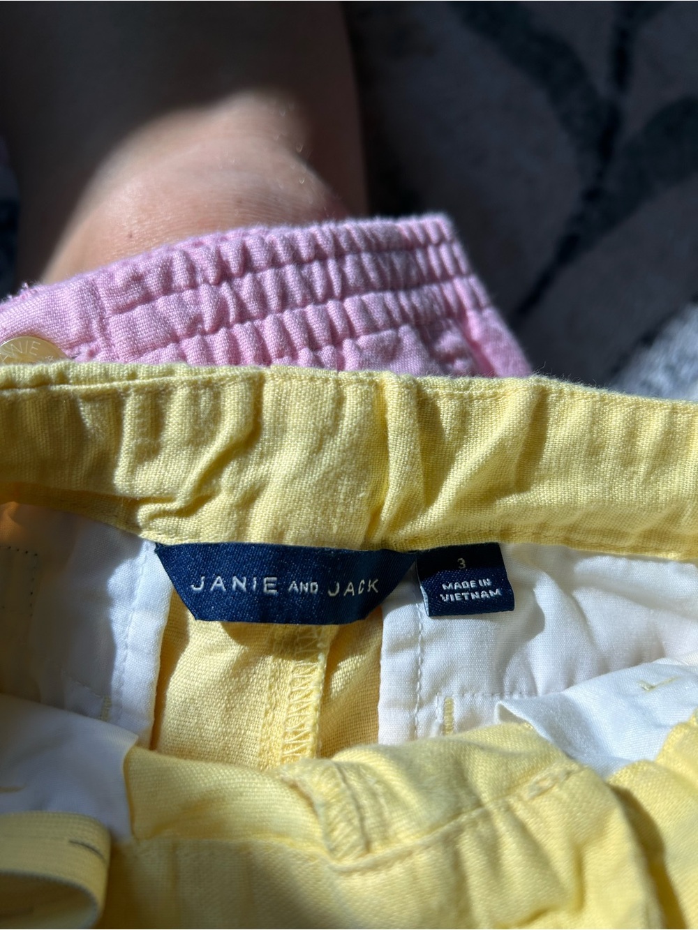 3T Linen Shorts Lot of 3 - Pink, Yellow, & Light Pink Flamingo swim shorts - Picture 9 of 10